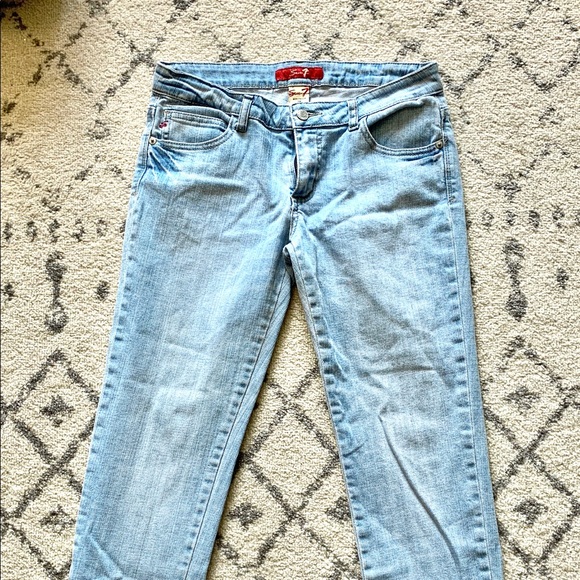 Seven7 Jeans - Picture 1 of 3